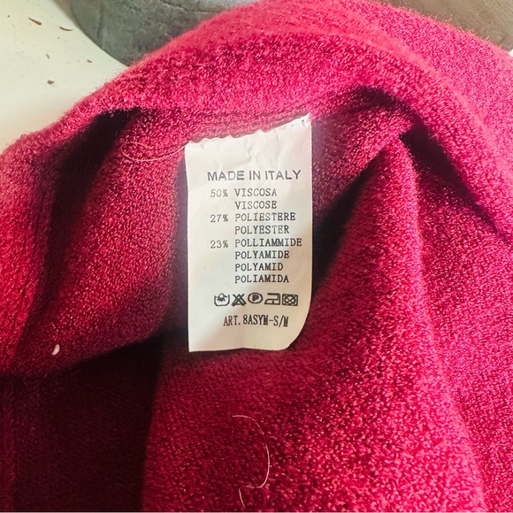 JAKI London Asymmetric Draped Sweater Seamless Knit Burgundy Sz S / M MSRP $248 - Picture 10 of 10